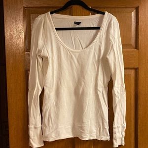 American Eagle all white long sleeved thermal!